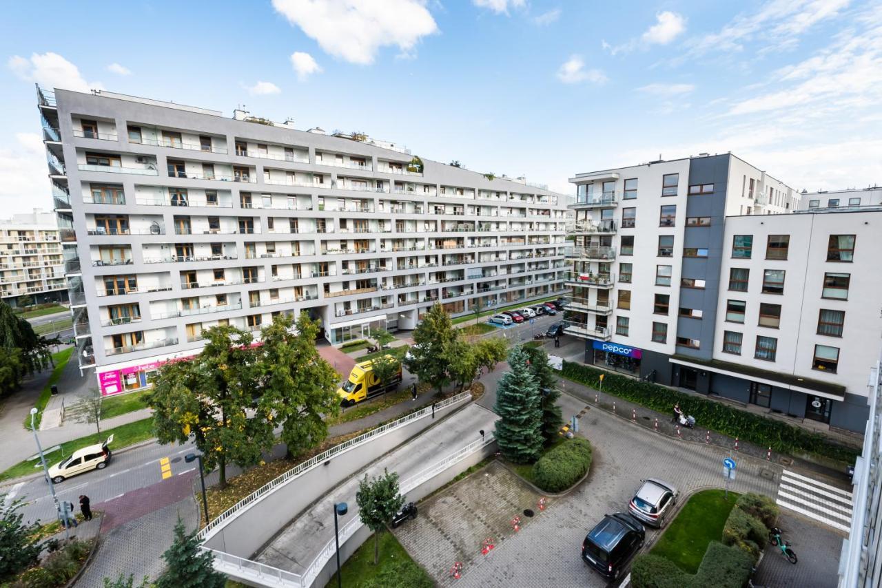 Wola Pleasure Place Apartment Warsaw Luaran gambar