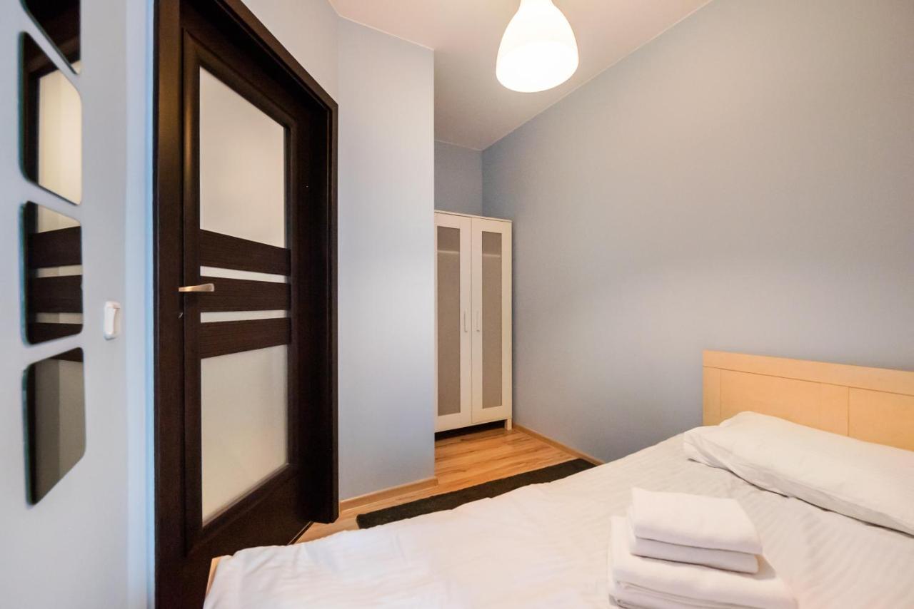 Wola Pleasure Place Apartment Warsaw Luaran gambar